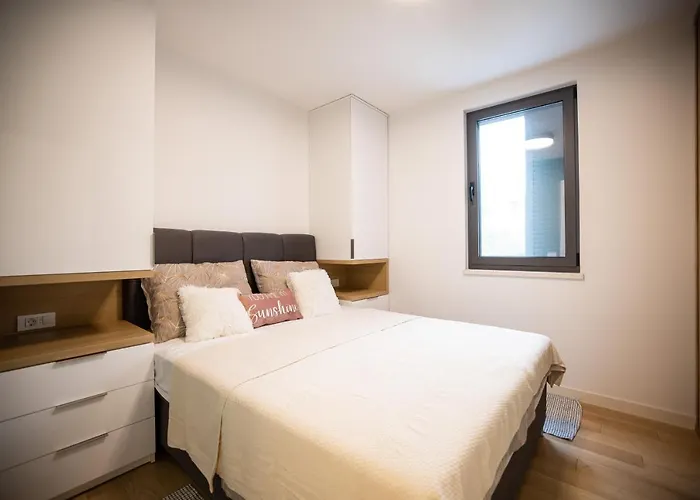 Sopic Luxury Apartment With Private Whirlpool